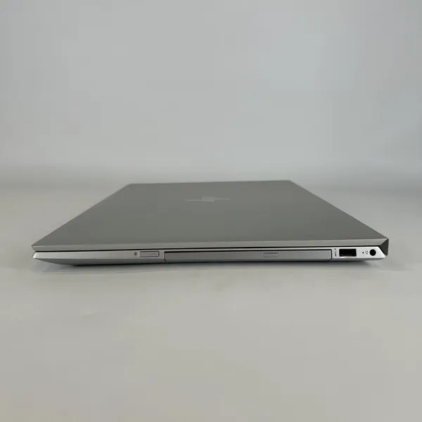 HP Envy 17" Laptop – Intel Core i7-8550U, 12GB RAM, 1TB SSD, Windows 10 — image 4 of 4